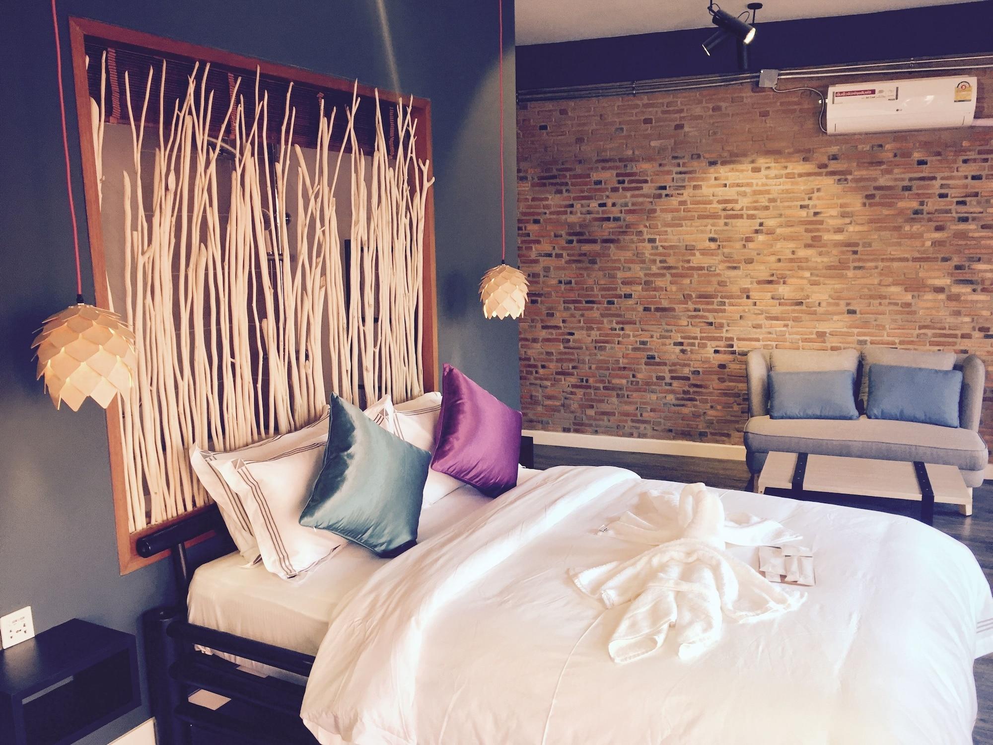 Joyful Thai Boutique Hotel Chiang Mai Esterno foto