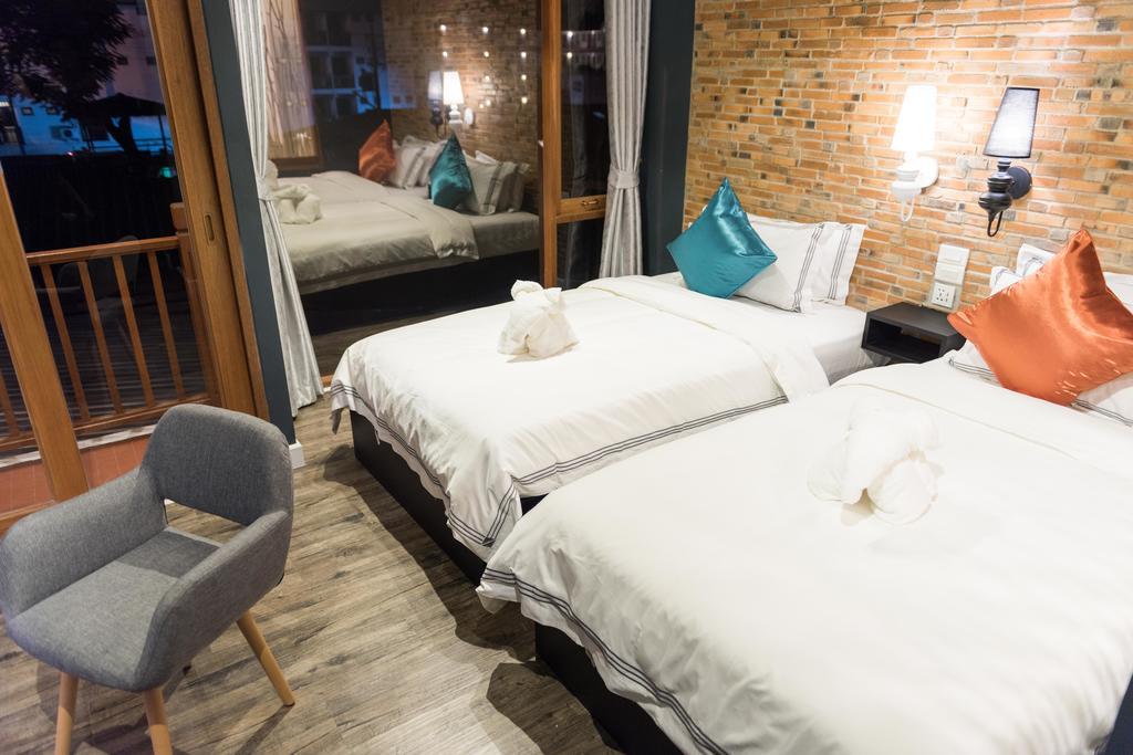 Joyful Thai Boutique Hotel Chiang Mai Esterno foto