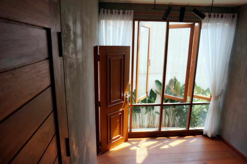 Joyful Thai Boutique Hotel Chiang Mai Esterno foto