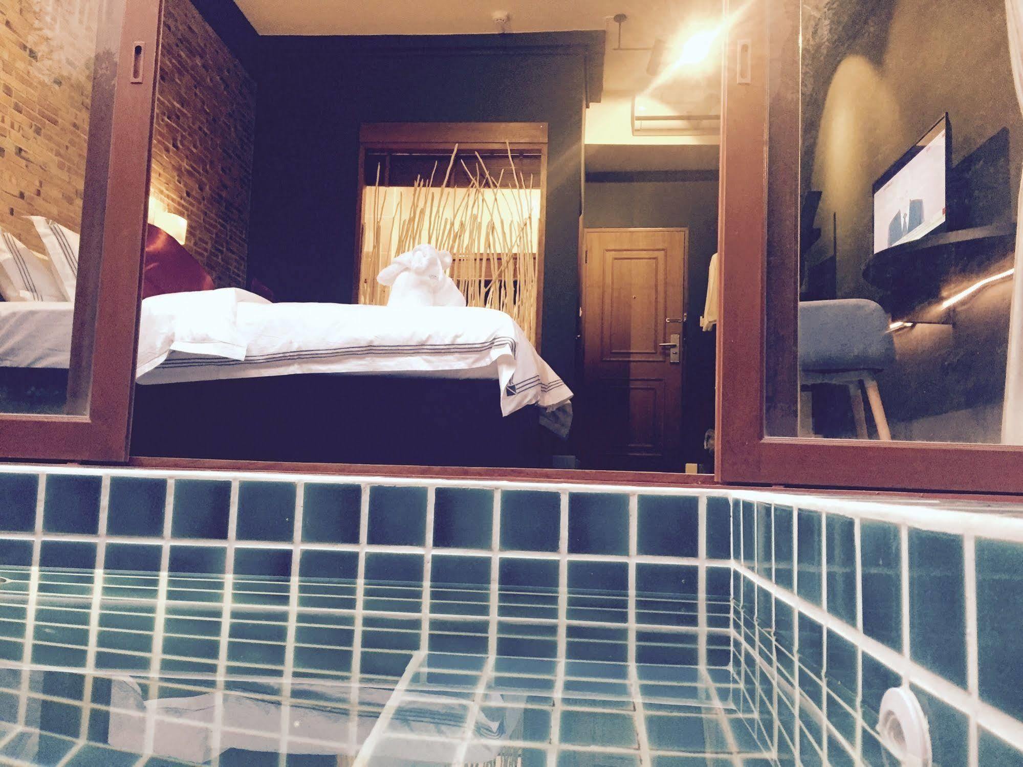 Joyful Thai Boutique Hotel Chiang Mai Esterno foto